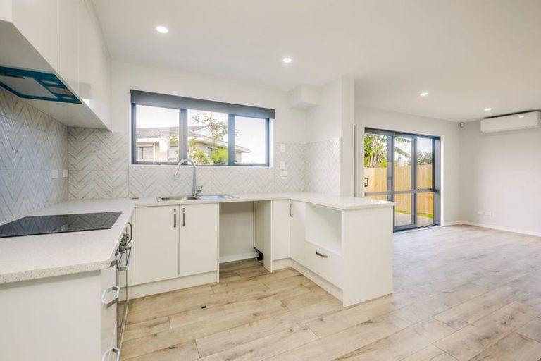 Photo of property in 23a Moncrieff Avenue, Clendon Park, Auckland, 2103