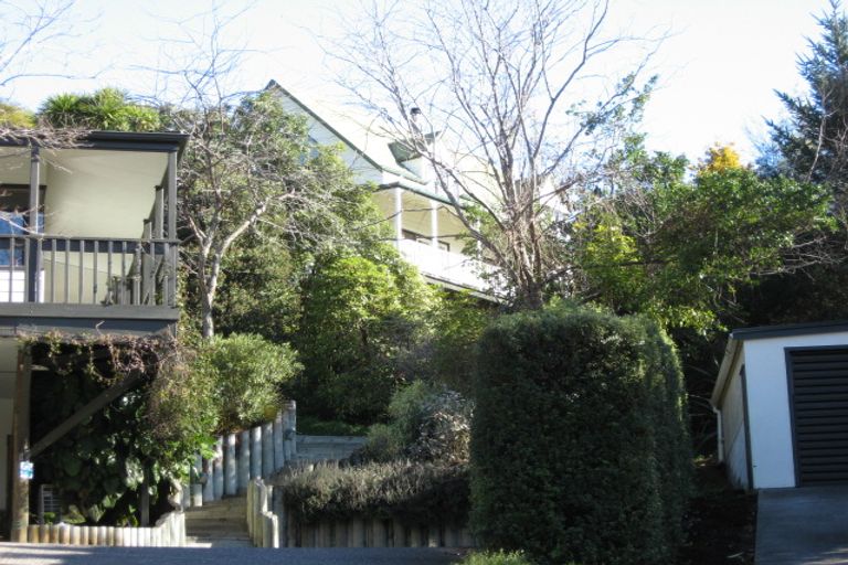 Photo of property in 74 Tauroa Road, Havelock North, 4130