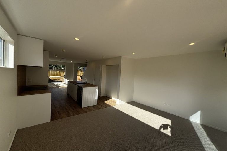 Photo of property in 4/4 Cracroft Street, Welbourn, New Plymouth, 4310