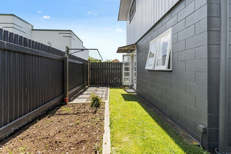 Photo of property in 6a Broadmore Street, Vogeltown, New Plymouth, 4310