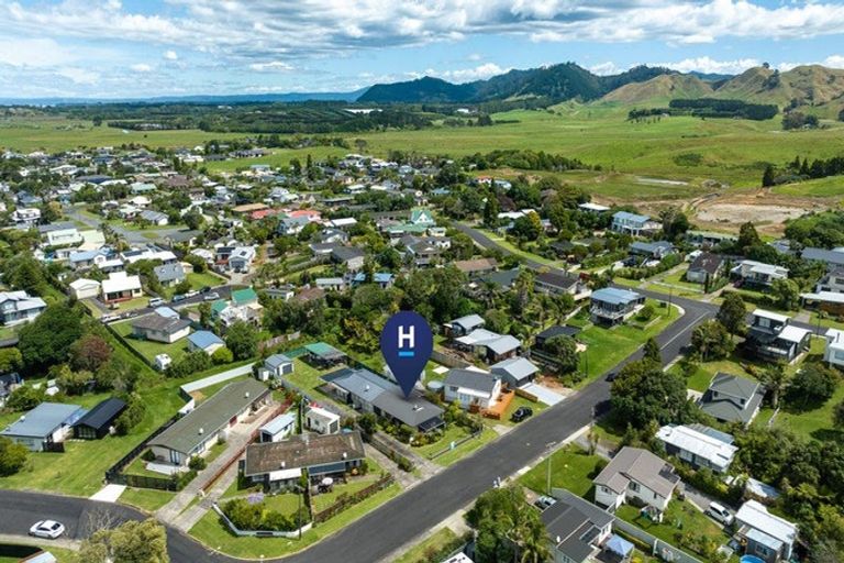 Photo of property in 4a Otto Road, Waihi Beach, 3611