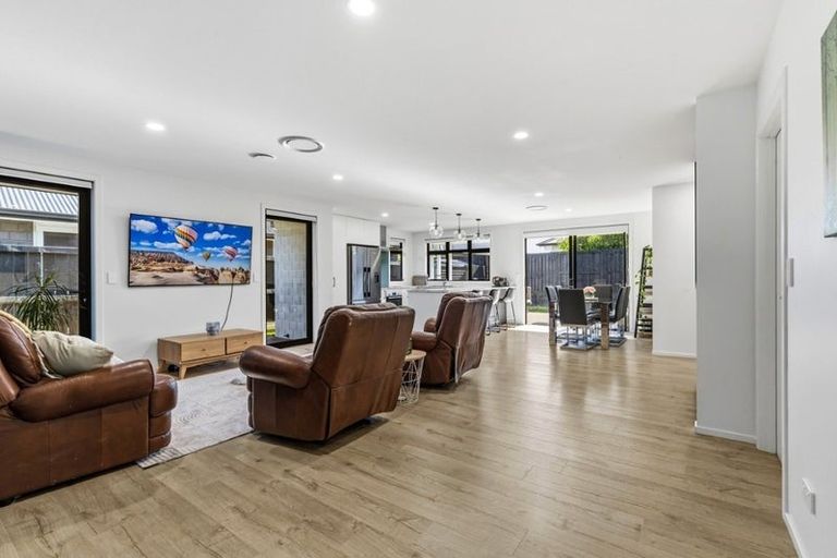 Photo of property in 32 Lockerbie Street, Morrinsville, 3300