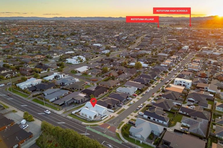 Photo of property in 1 Maanihi Drive, Rototuna North, Hamilton, 3210