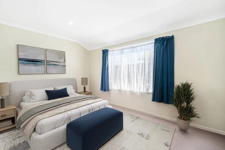 Photo of property in 45 Robert Ross Place, Clendon Park, Auckland, 2103