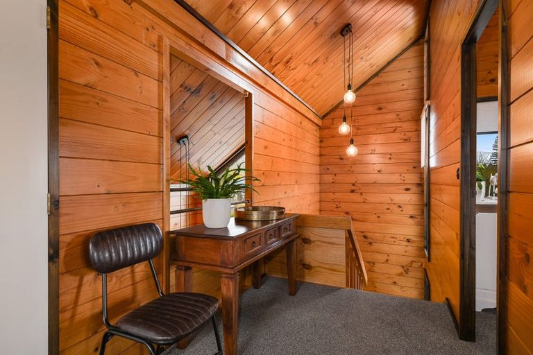 Photo of property in 2 Iles Road, Lynmore, Rotorua, 3010