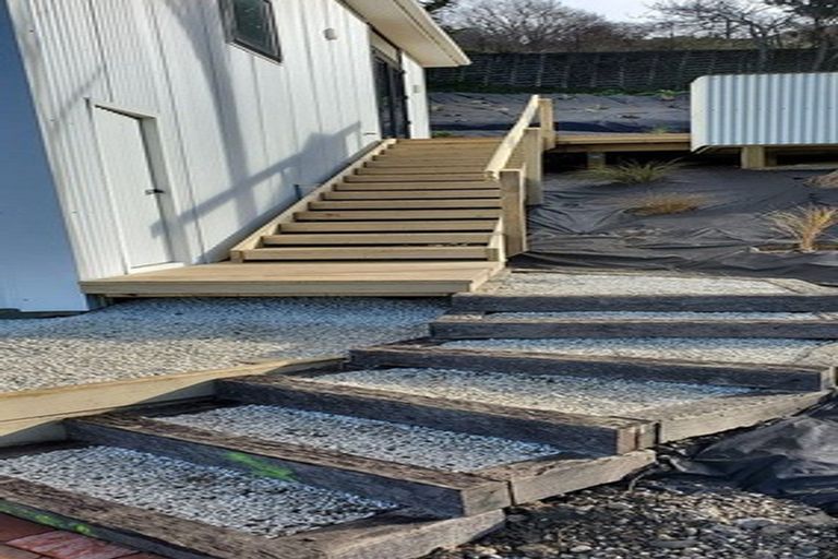 Photo of property in 6 Webb Lane, Lyttelton, 8082