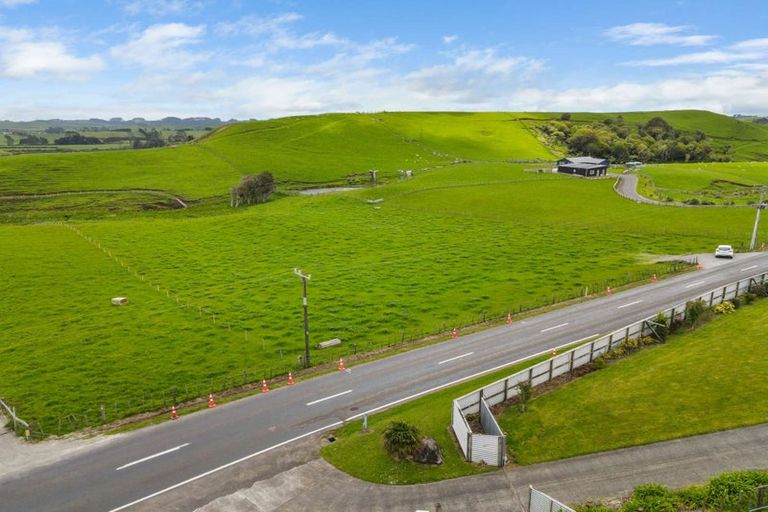 Photo of property in 137 Lincoln Road, Inglewood, 4389