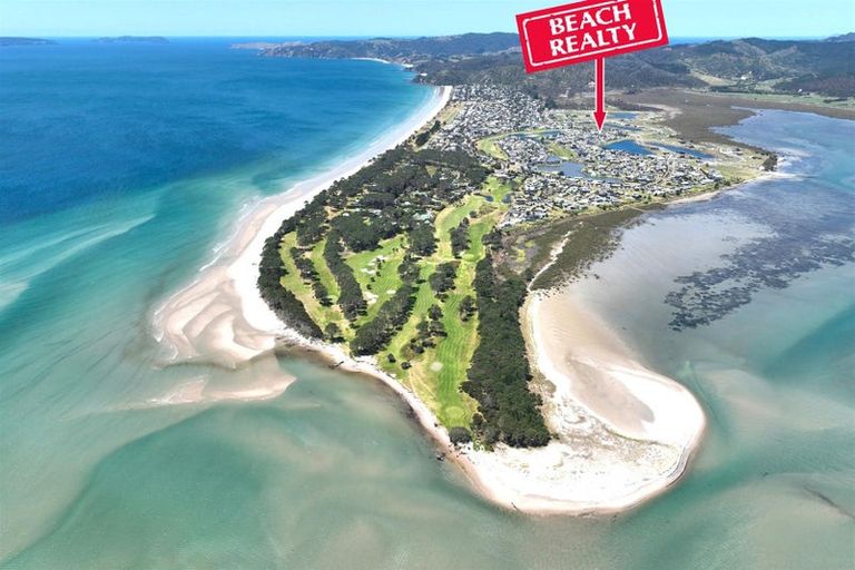 Photo of property in 193 Ngaio Drive, Matarangi, Whitianga, 3592