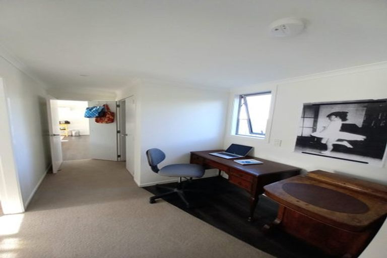 Photo of property in 15a Tuki Street, Titahi Bay, Porirua, 5022