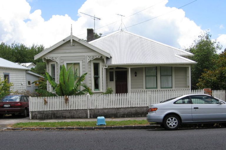 Photo of property in 31 Stanmore Road, Grey Lynn, Auckland, 1021
