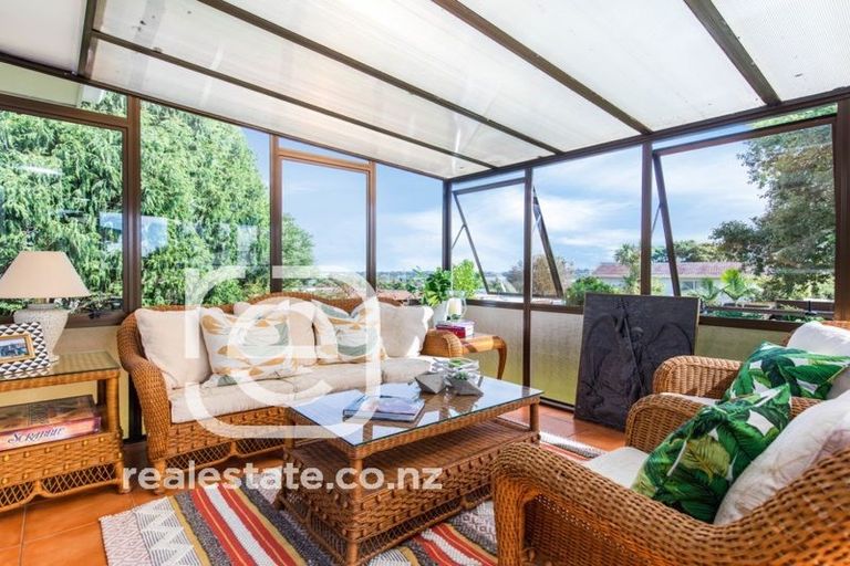 Photo of property in 44 Cardiff Road, Pakuranga, Auckland, 2010