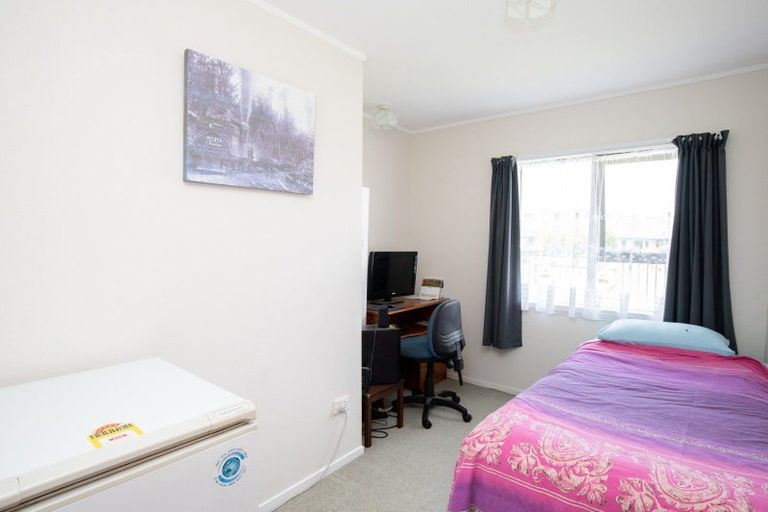 Photo of property in 21 Miller Place, Ngatea, 3503