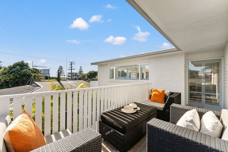 Photo of property in 16 Sutherland Avenue, Mount Maunganui, 3116