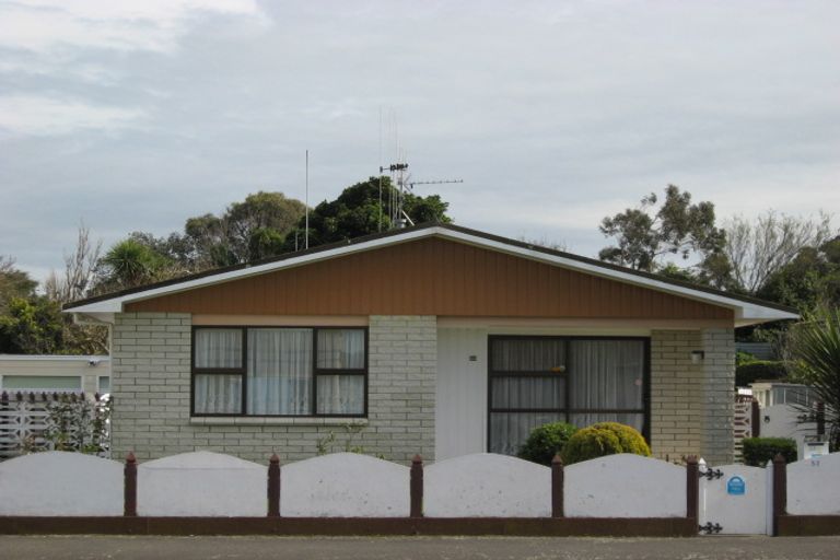 Photo of property in 9 Collins Street, Gonville, Whanganui, 4501