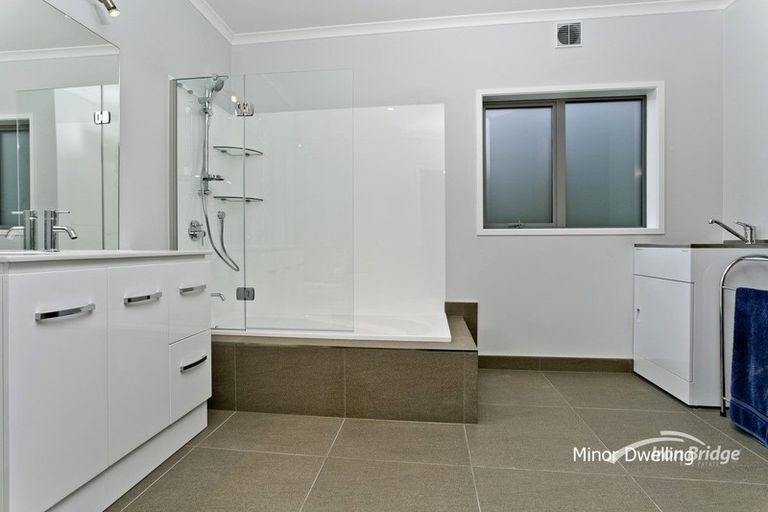 Photo of property in 16 Hobson Heights Road, Lucas Heights, Auckland, 0632