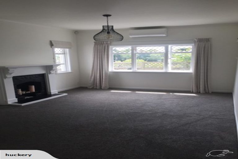 Photo of property in 27 Coates Street, Tawa, Wellington, 5028