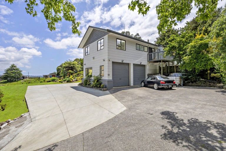 Photo of property in 43 Ohiwa Road, Papakura, 2582