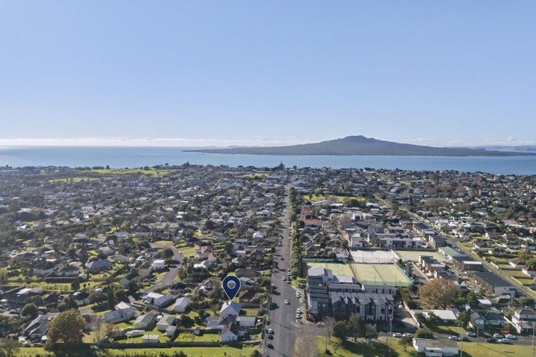 Photo of property in 132 Bayswater Avenue, Bayswater, Auckland, 0622