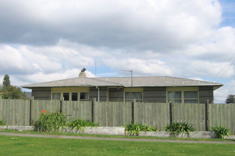 Photo of property in 3 Scott Avenue, Owhata, Rotorua, 3010