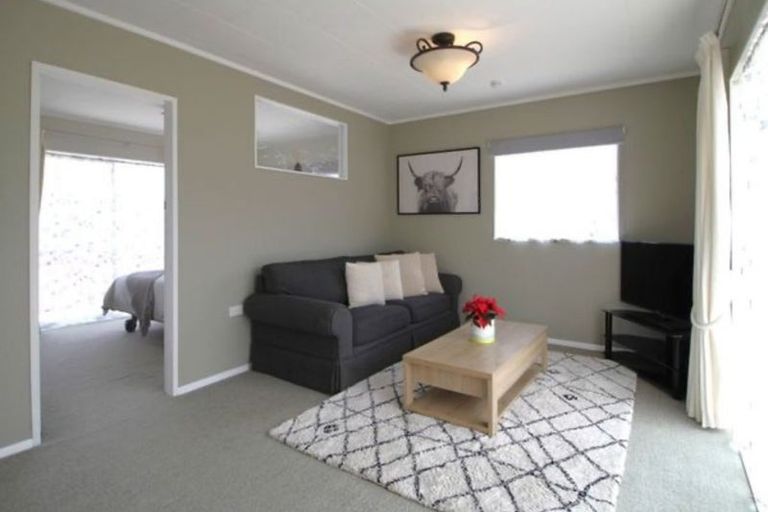 Photo of property in 3 Wright Street, Titahi Bay, Porirua, 5022