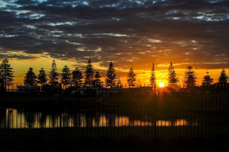 Photo of property in 28 Kaituna Place, Te Awa, Napier, 4110