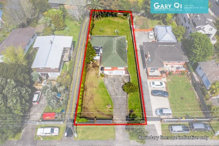 Photo of property in 41 Royal Road, Massey, Auckland, 0614