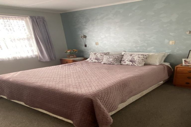 Photo of property in 35 Station Road, Paeroa, 3600