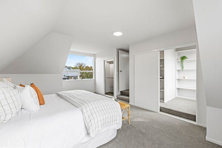 Photo of property in 3/251 Memorial Avenue, Burnside, Christchurch, 8053