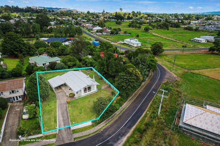 Photo of property in 1 Fairview Terrace, Paeroa, 3600