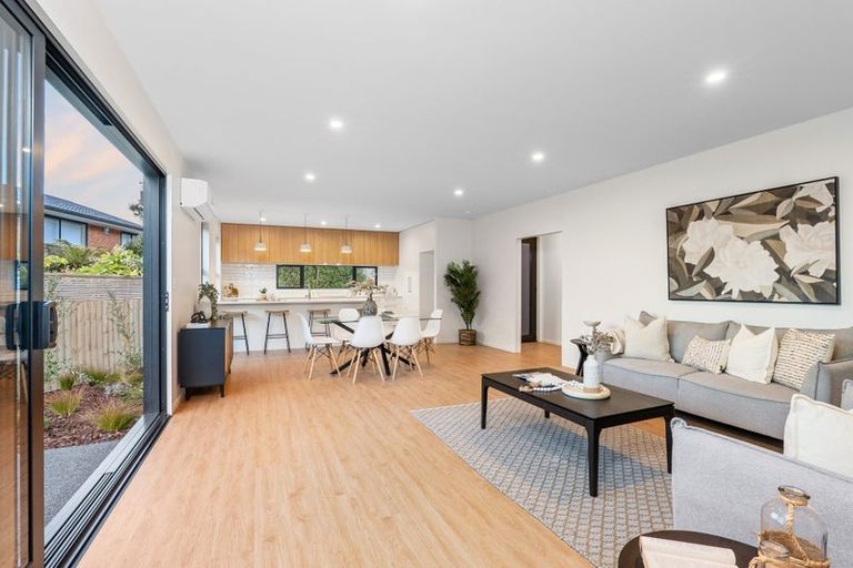 Photo of property in 16 Soleares Avenue, Mount Pleasant, Christchurch, 8081