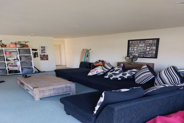 Photo of property in 2/22 Udall Place, Bucklands Beach, Auckland, 2014