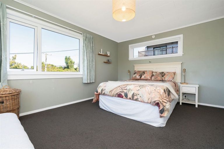 Photo of property in 11 Titoki Road, Raumati Beach, Paraparaumu, 5032