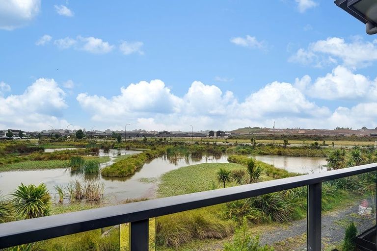 Photo of property in 9/37 North Ridge Drive, Rototuna North, Hamilton, 3210