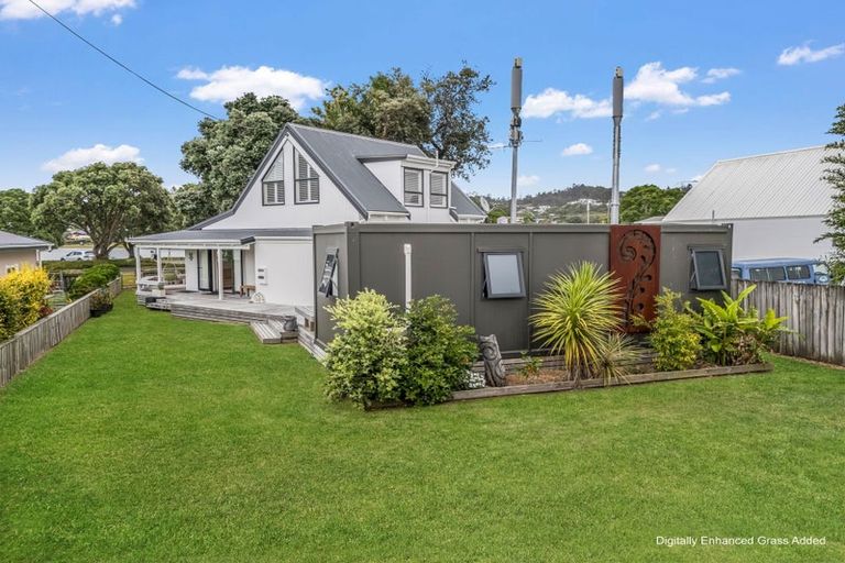 Photo of property in 1 Manaia Road, Tairua, 3508