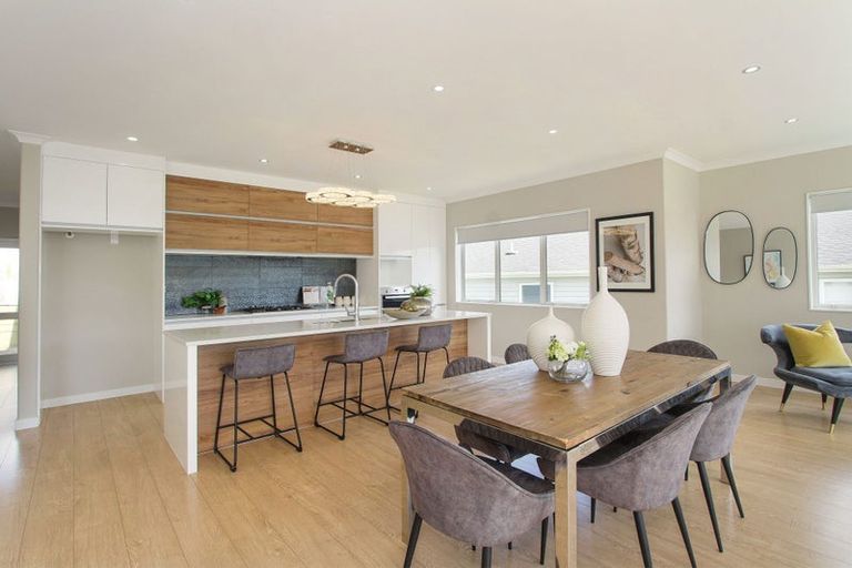 Photo of property in 17 Korihi Drive, Swanson, Auckland, 0614