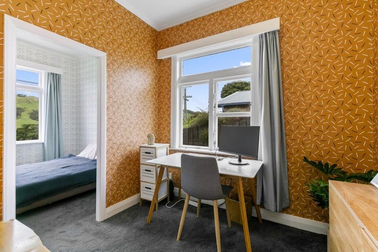 Photo of property in 19 Haunui Road, Pukerua Bay, 5026