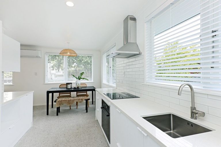 Photo of property in 21b Te Aute Road, Havelock North, 4130