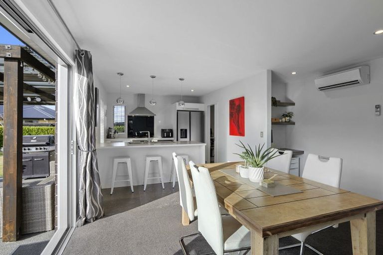 Photo of property in 71 Stonebrook Drive, Rolleston, 7614