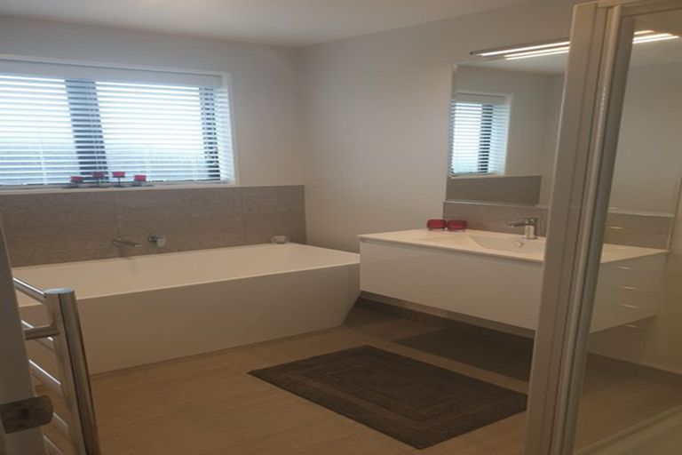 Photo of property in 208d Racecourse Road, Sockburn, Christchurch, 8042