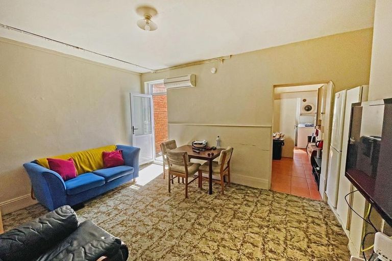 Photo of property in 54 Dundas Street, North Dunedin, Dunedin, 9016