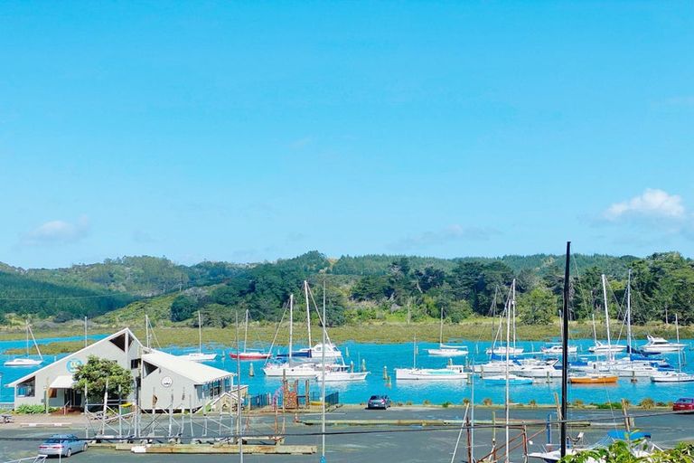 Photo of property in 8 Fairhaven Walk, Wade Heads, Whangaparaoa, 0932