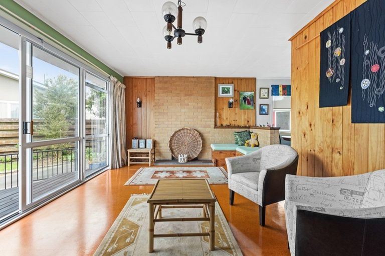 Photo of property in 12 Liverpool Crescent, Tamatea, Napier, 4112