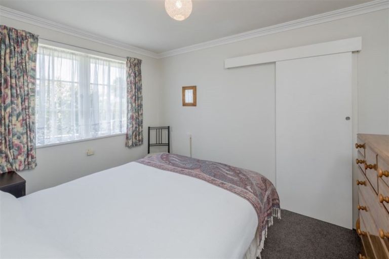 Photo of property in 21 Burn Street, Levin, 5510