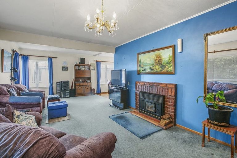 Photo of property in 32 Budleigh Street, Frankleigh Park, New Plymouth, 4310