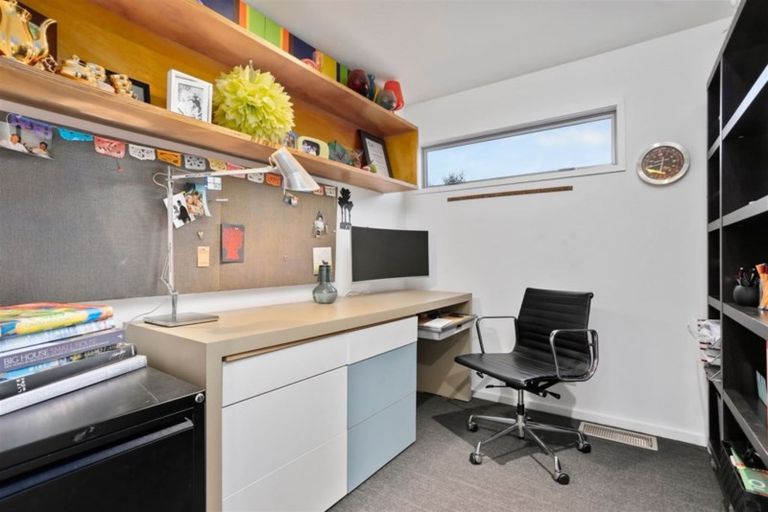 Photo of property in 107 Hinemoa Street, Birkenhead, Auckland, 0626