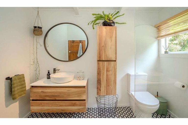 Photo of property in 28 Wharau Road, Kerikeri, 0293