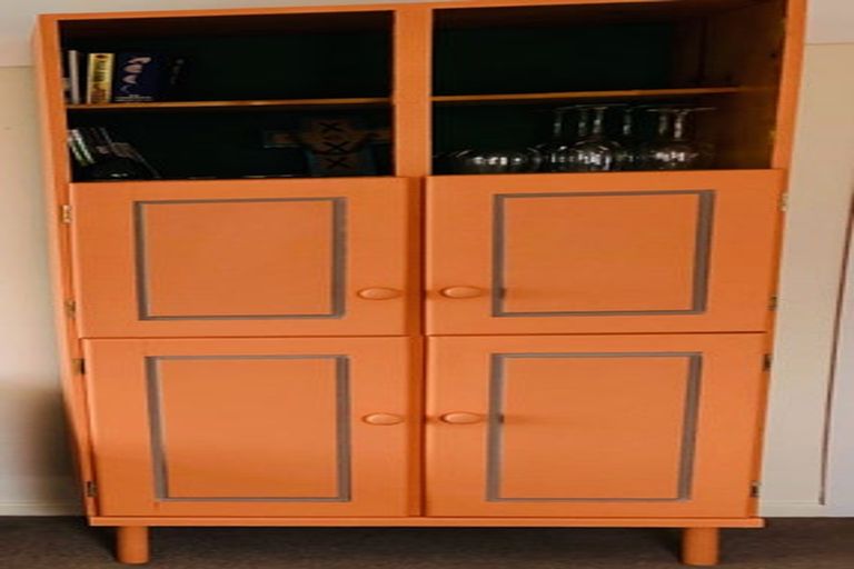 Photo of property in 11/4 Claremont Grove, Mount Victoria, Wellington, 6011