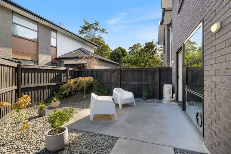 Photo of property in 9 Shingle Street, Sydenham, Christchurch, 8023