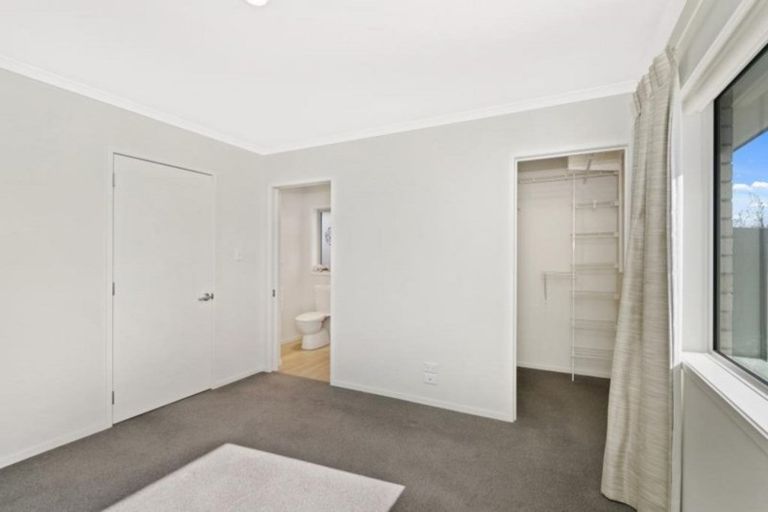 Photo of property in 8 Kittyhawk Avenue, Wigram, Christchurch, 8042