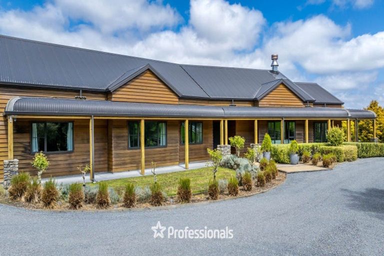 Photo of property in 32e Kaitoke Loop, Kaitoke, Upper Hutt, 5018